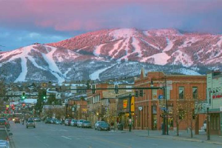Aurora, 21 — Escort in Steamboat Springs, United States