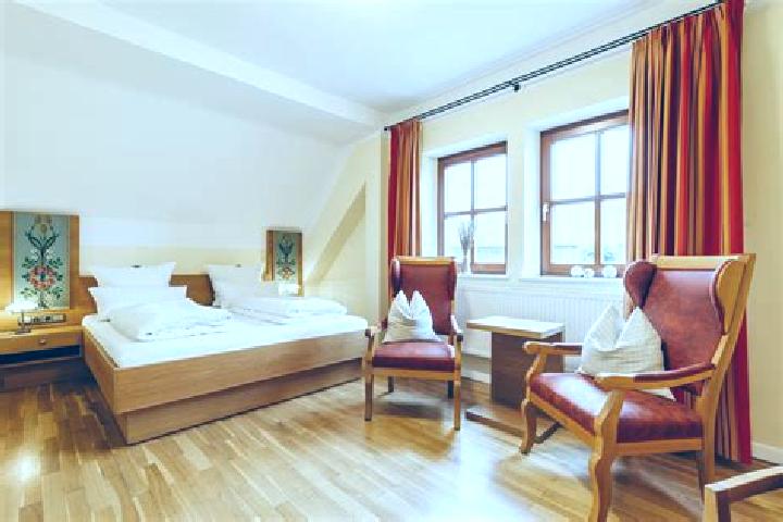 Aurora, 21 — Escort in Weissenstadt, Germany