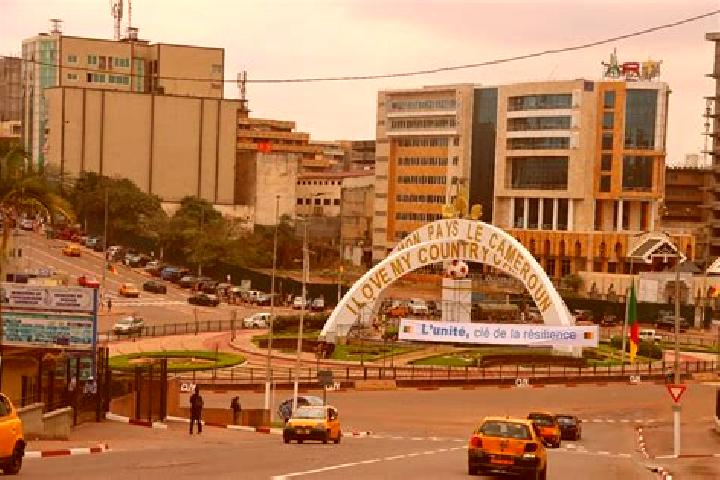Aurora, 21 — Escort in Yaoude, Ivory Coast