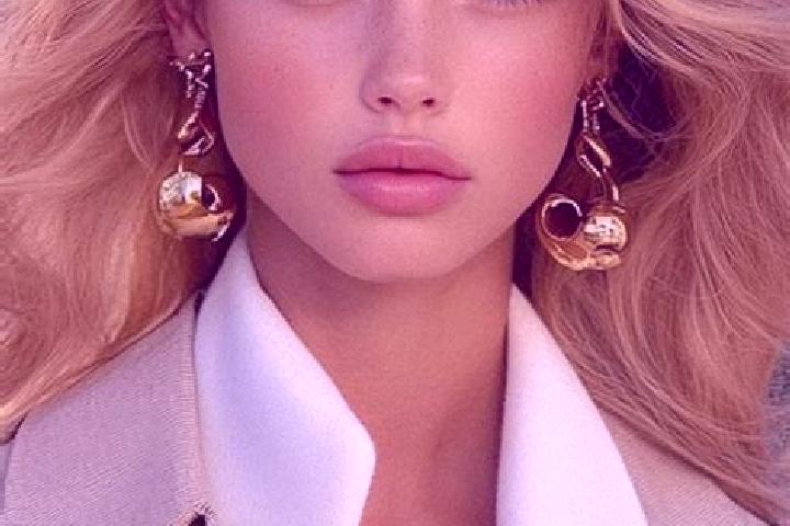 Aurora, 22, a blonde dark-eyed mixed companion based in Golokan. Offering OWO, Striptease, Deep French Kissing, Roleplay. Available for incall and outcall, o...