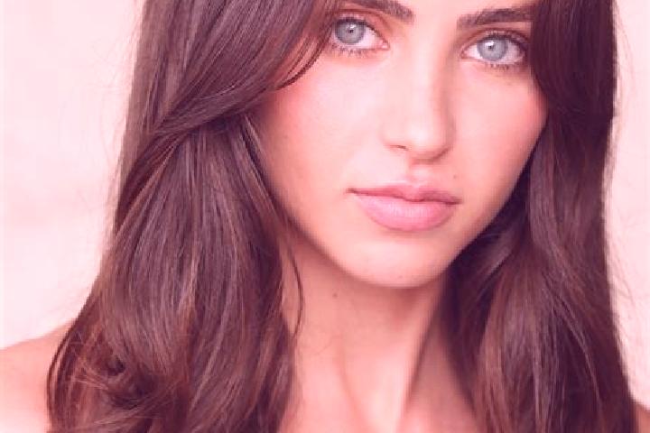 Aurora, 22, a brunette brown-eyed latina companion based in Telha. Offering GFE, Overnight, OWO. Available for incall and outcall, day and evening dates.