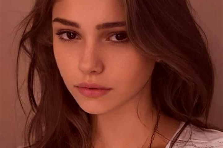 Aurora, 22, a brunette dark-eyed slavic companion based in Villa San Filippo. Offering Couples, A-Level, Dinner Date. Available for incall and outcall, overn...