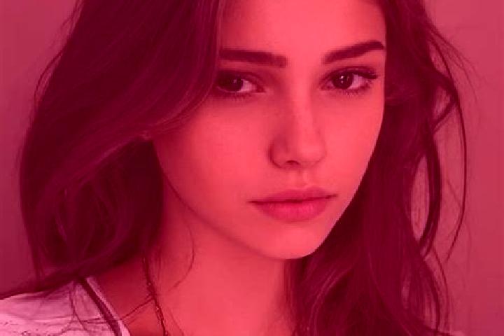 Aurora, 22, a chestnut dark-eyed slavic companion based in Eulenbis. Offering 69, Fetish, Striptease, Massage. Available for incall and outcall, overnight bo...