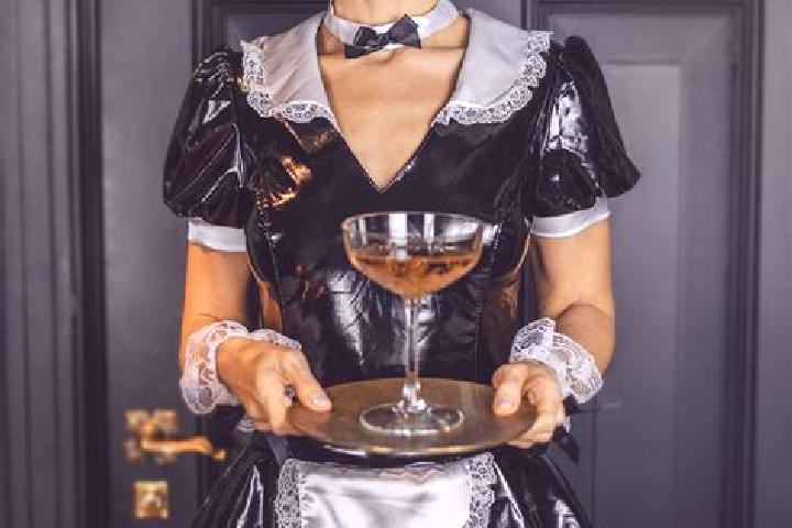 Aurora, 23, a black grey-eyed mediterranean companion based in Solonet. Offering Dinner Date, 69, A-Level, BDSM, Travel Companion. Available for incall and o...