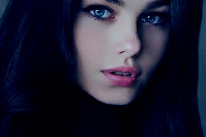 Aurora, 23, a brunette grey-eyed slavic companion based in Playita Cortada. Offering Roleplay, Couples, 69, Massage, A-Level. Available for incall and outcal...