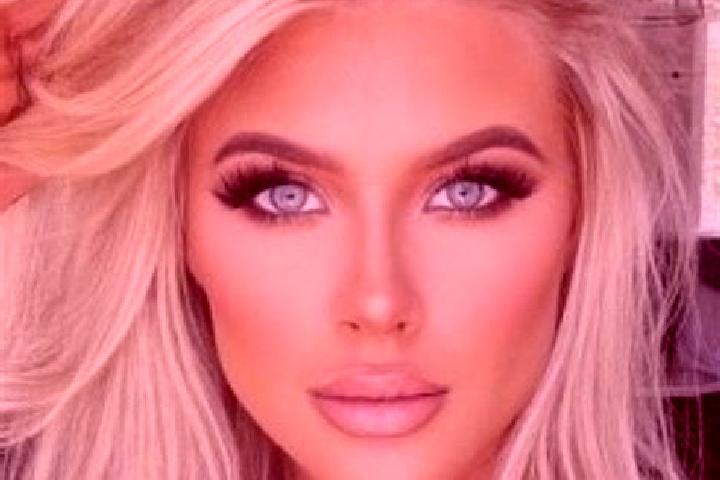 Aurora, 23, a platinum blonde hazel-eyed caribbean companion based in Clarcona. Offering Party Girl, Domination, Massage, Travel Companion. Available for inc...