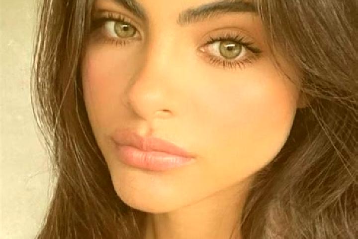 Aurora, 23, a red green-eyed middle eastern companion based in Boaz. Offering GFE, Girlfriend Experience, A-Level. Available for incall and outcall, day and ...
