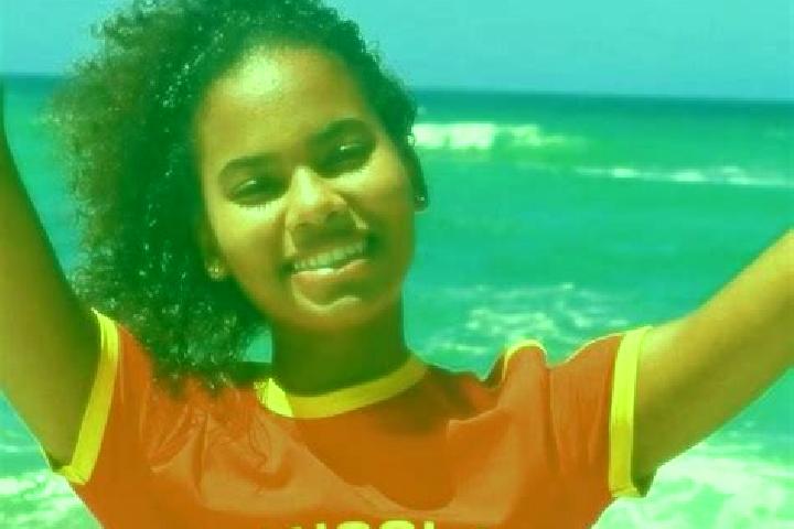 Aurora, 23 — Escort in Chitado, Angola