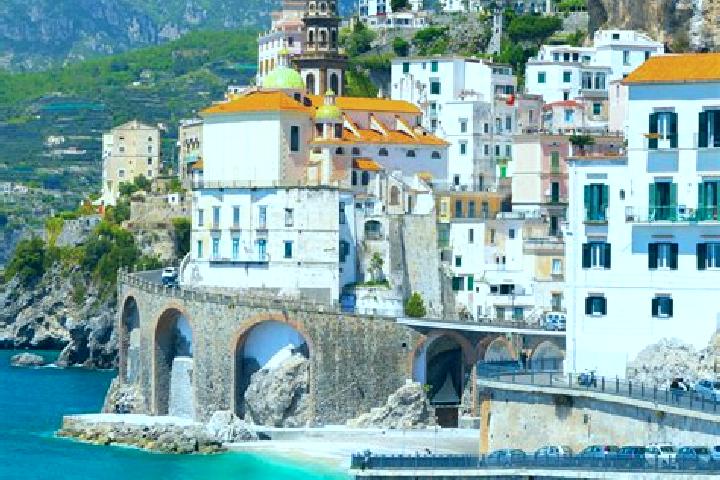 Aurora, 23 — Escort in Drizzona, Italy