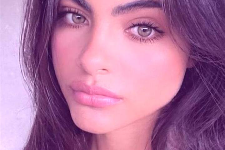 Aurora, 24, a black green-eyed european companion based in Hillsboro Beach. Offering BDSM, Girlfriend Experience, Travel Companion, OWO, 69. Available for in...