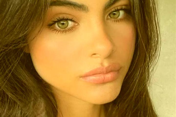 Aurora, 24, a brunette green-eyed latina companion based in Song Khwae. Offering Domination, Tantra, Massage. Available for incall and outcall, day and eveni...