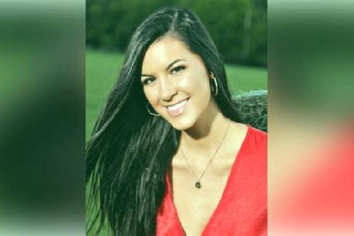 Aurora, 24 — Escort in Hulin, Czech Republic