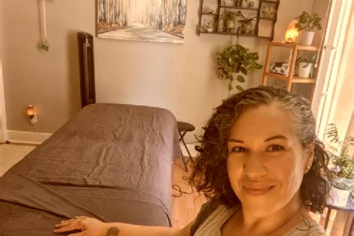 Aurora, 25, a auburn brown-eyed indian companion based in San Felipe Quiriceo. Offering Roleplay, Massage, GFE, 69, Erotic Massage. Available for incall and ...