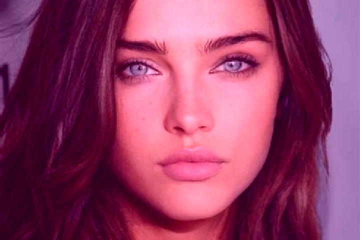 Aurora, 25, a brunette grey-eyed caucasian companion based in Monteflavio. Offering GFE, Deep French Kissing, Massage, Dinner Date. Available for incall and ...