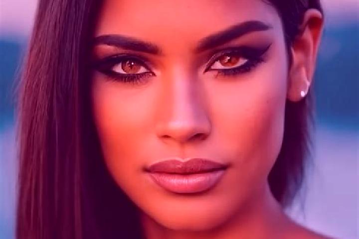 Aurora, 25, a red hazel-eyed latina companion based in Baih. Offering A-Level, 69, CIM. Available for incall and outcall, overnight bookings available.
