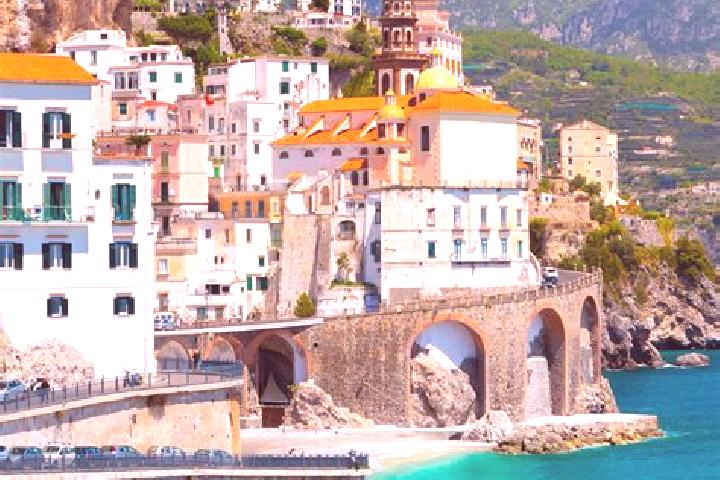 Aurora, 25 — Escort in Casavecchia, Italy