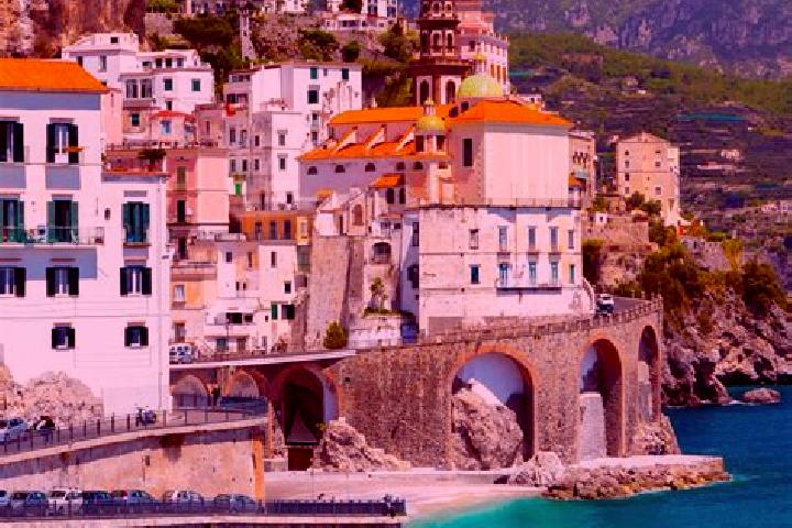 Aurora, 25 — Escort in Conzano, Italy