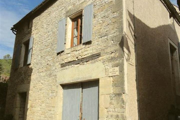 Aurora, 25 — Escort in Prayssac, France