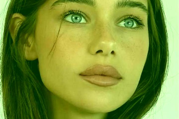 Aurora, 26, a brunette brown-eyed ebony companion based in Izimsa. Offering Travel Companion, OWO, Roleplay. Available for incall and outcall, day and evenin...