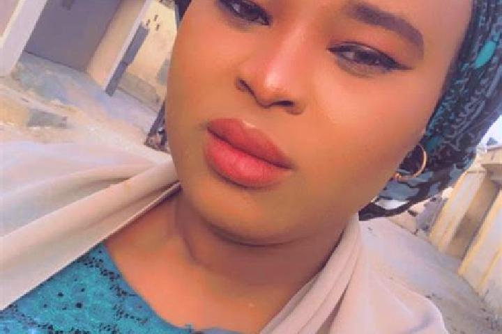 Aurora, 26 — Escort in Gabia, Ivory Coast