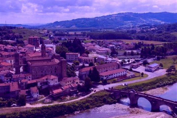 Aurora, 26 — Escort in Monastero Bormida, Italy