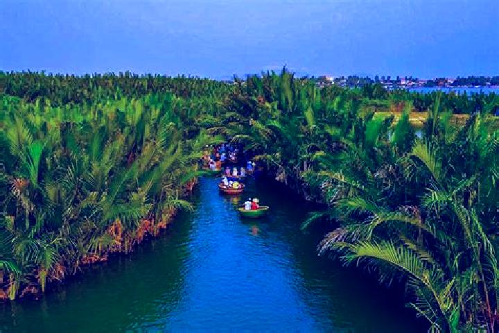 Aurora, 27 — Escort in Ben Tre, Vietnam