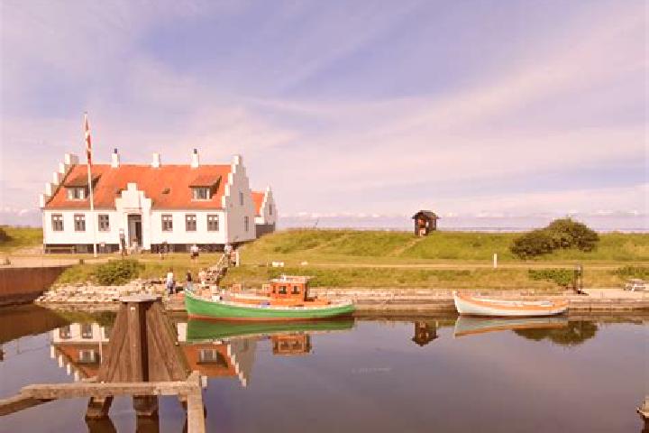 Aurora, 27 — Escort in Logstor, Denmark