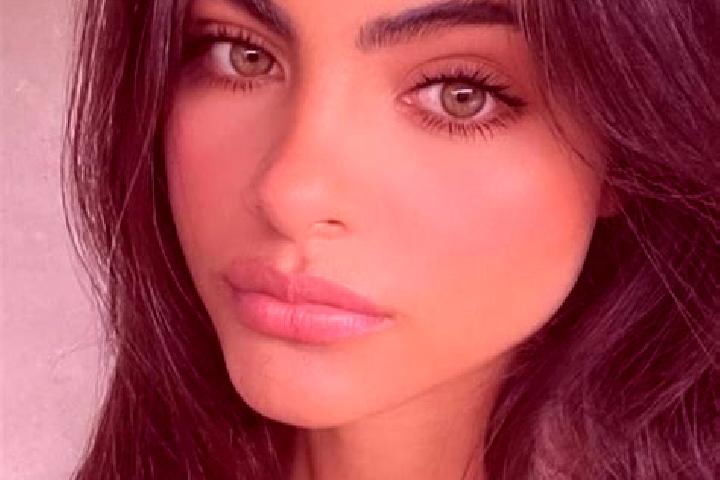Aurora, 28, a black green-eyed indian companion based in Andijon. Offering A-Level, Deep French Kissing, BDSM. Available for incall and outcall, day and even...