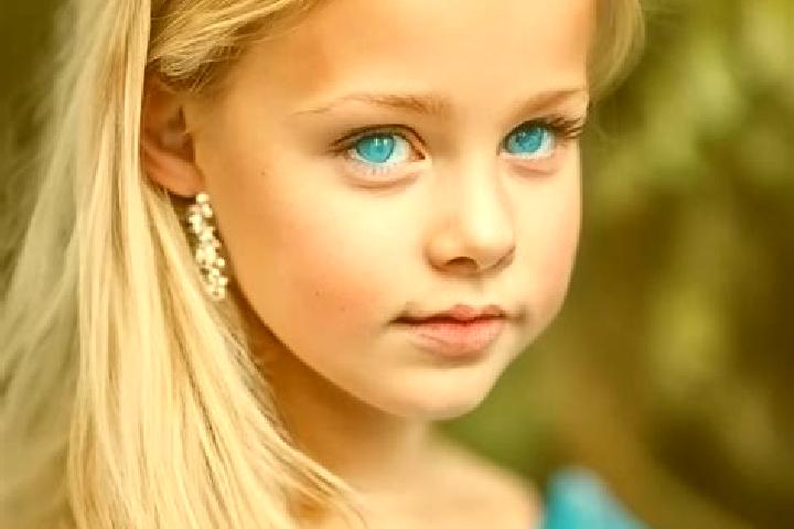 Aurora, 28, a blonde blue-eyed caribbean companion based in Bandarbeyla. Offering A-Level, Travel Companion, Dinner Date, Striptease. Available for incall an...