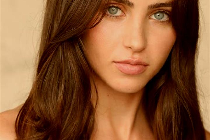 Aurora, 29, a brunette dark-eyed slavic companion based in Spinesti. Offering Tantra, Erotic Massage, Striptease, Overnight, A-Level. Available for incall an...