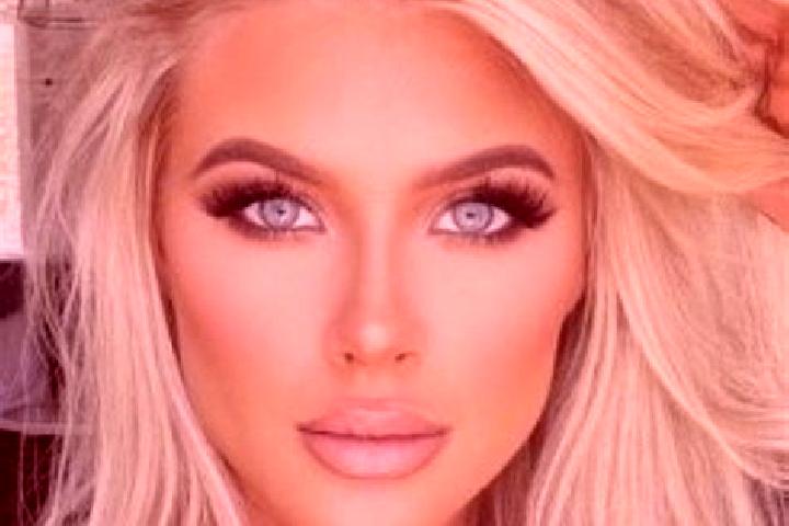 Aurora, 29, a platinum blonde brown-eyed middle eastern companion based in Wieczfnia Koscielna. Offering Prostate Massage, Striptease, Overnight. Available f...