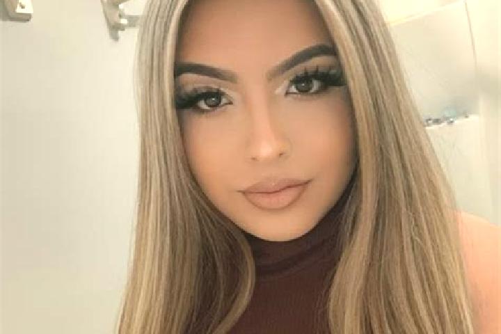 Aurora, 30, a blonde amber-eyed latina companion based in Scarness. Offering Overnight, BDSM, Girlfriend Experience, Prostate Massage, GFE. Available for inc...