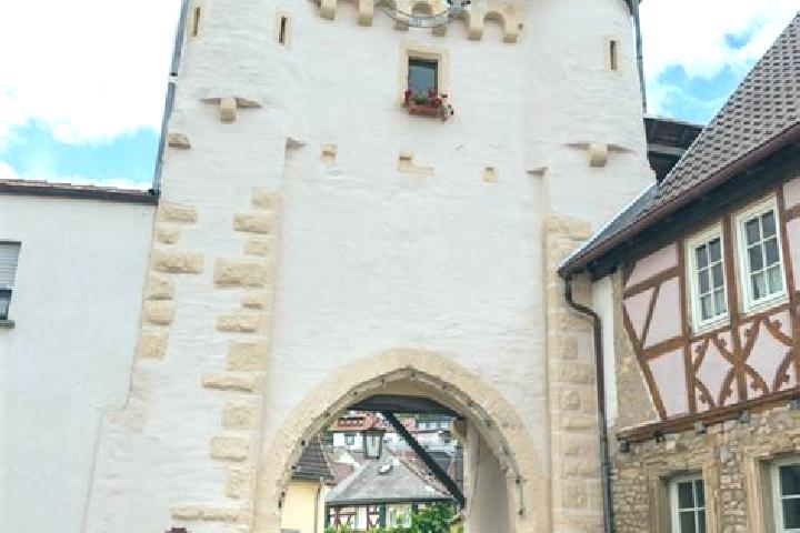 Aurora, 30 — Escort in Neu-Bamberg, Germany