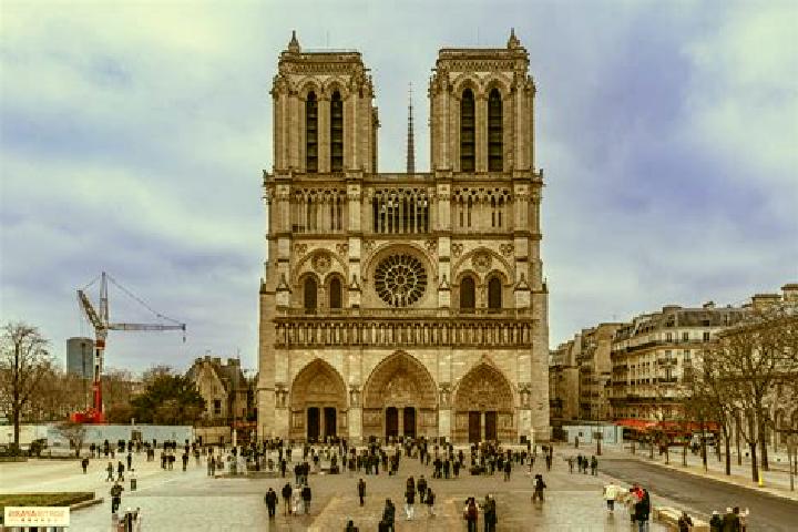 Aurora, 30 — Escort in Notre-Dame-de-Bliquetuit, France