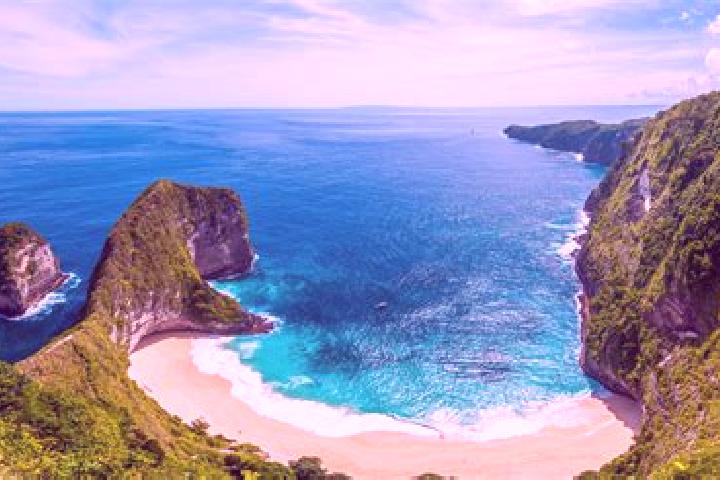 Aurora, 30 — Escort in Srono, Indonesia