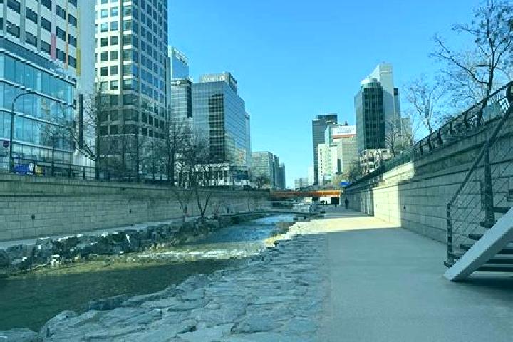 Aurora, 31 — Escort in Cheongnam, South Korea