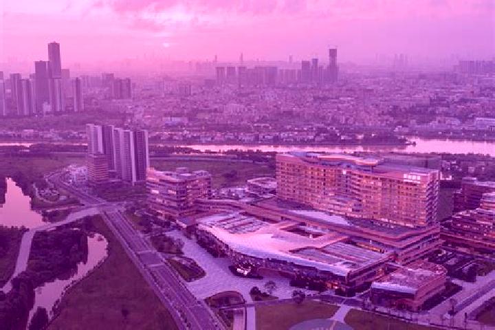 Aurora, 31 — Escort in Heyou, China