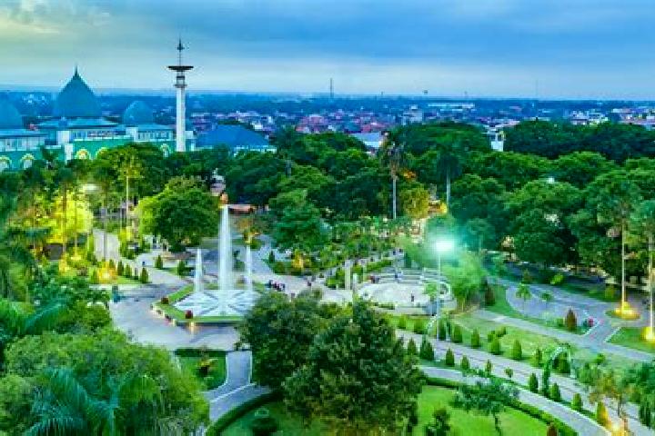 Aurora, 31 — Escort in Selorejo, Indonesia