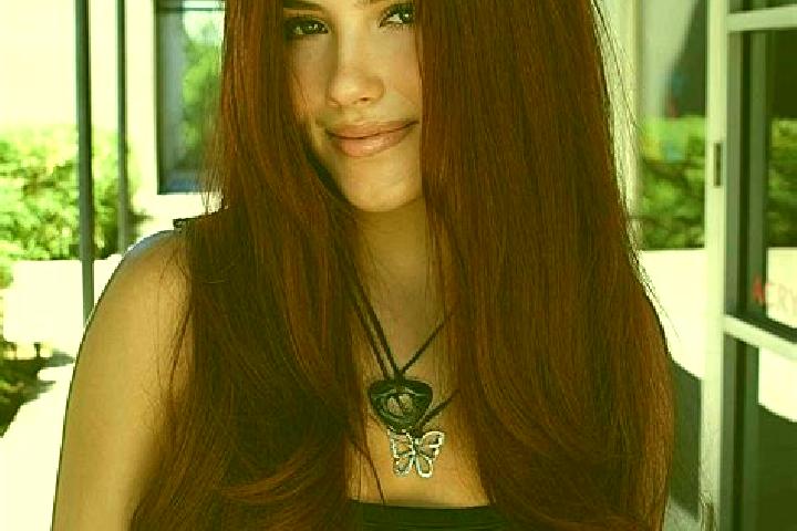 Aurora, 32, a auburn dark-eyed mediterranean companion based in Rottevalle. Offering 69, Fetish, GFE. Available for incall and outcall, overnight bookings av...
