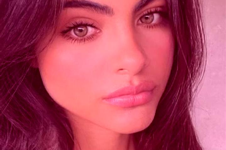 Aurora, 32, a black dark-eyed indian companion based in Qasr Khiyar. Offering Travel Companion, OWO, CIM, Couples. Available for incall and outcall, overnigh...