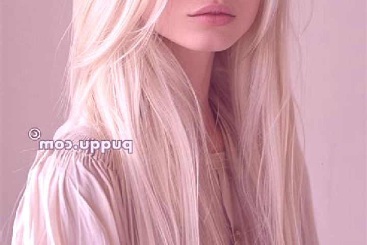 Aurora, 32, a platinum blonde blue-eyed slavic companion based in Playa Vicente. Offering Dinner Date, Prostate Massage, 69, CIM. Available for incall and ou...