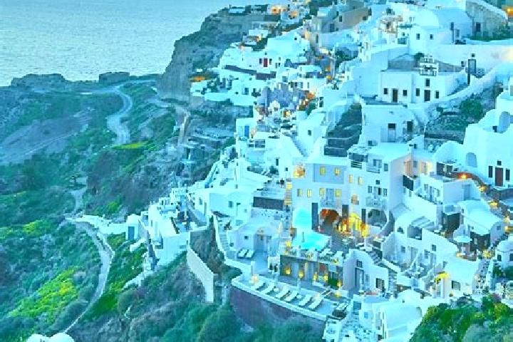Aurora, 32 — Escort in Mosynopolis, Maximianopolis, Maximianoupolis, Greece