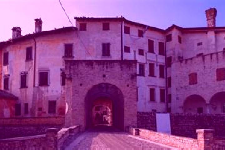 Aurora, 32 — Escort in Valvasone, Italy