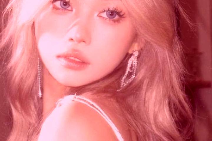 Aurora, 33, a blonde blue-eyed asian companion based in Bantarwaru. Offering Tantra, Striptease, Domination, GFE. Available for incall and outcall, overnight...
