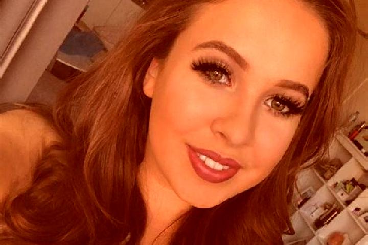 Aurora, 33, a dark blonde amber-eyed ebony companion based in Ballingarry. Offering Couples, Domination, Erotic Massage. Available for incall and outcall, ov...