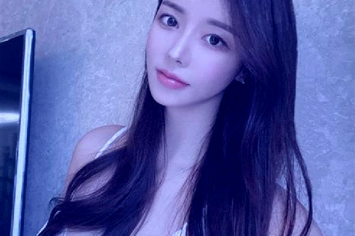 Aurora, 33 — Escort in Nangen, South Korea