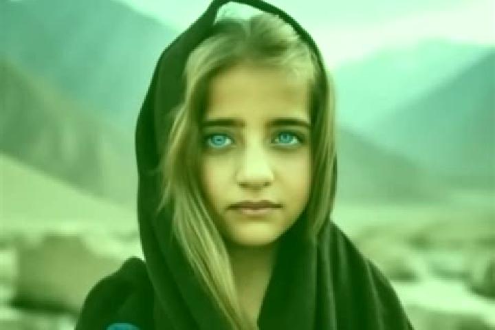 Aurora, 34, a chestnut blue-eyed middle eastern companion based in Jowlarestan. Offering Duos, Party Girl, Travel Companion. Available for incall and outcall...