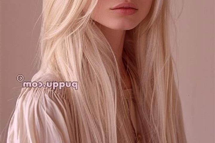 Aurora, 34, a platinum blonde blue-eyed ebony companion based in Aliero. Offering BDSM, CIM, Tantra, Party Girl. Available for incall and outcall, overnight ...