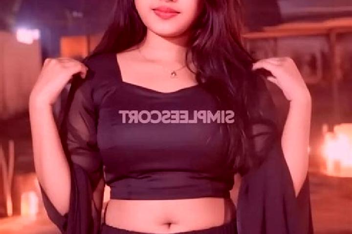 Aurora, 34 — Escort in Siwan, India