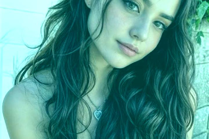 Aurora, 35, a black amber-eyed middle eastern companion based in Carboneras. Offering Deep French Kissing, A-Level, GFE, Couples, Party Girl. Available for i...